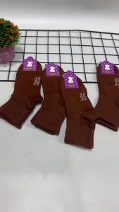 หัวข้อ: ถุงเท้านักเรียนแบบหนา สีขาวกับสีน้ำตาล 1แพ็คมี 12คู่ 📌 มีไซส์ 3-5ปี 4-6 5-7 7-9 ฟรีไซส์ ✅สินค้าดี แนะนำจ้า💯✨