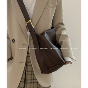 Large Capacity Casual Commuter Womens Tote Bag Single Shoulder Bag Underarm Bag Fashionable Spring Summer Handbag