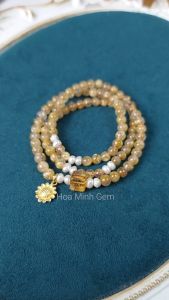 Vòng tay quấn 3 đá Thạch Anh Tóc Vàng VIP size 5.6 li phối ngọc trai charm hoa hướng dương viên Thạch Anh Vàng Citrine vuông | Hoa Minh Gem