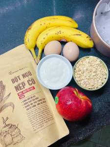 BỘT NGÔ NẾP CỔ NAPRO. Được làm từ giống ngô cổ bản địa lâu đời xay trên cối đá thủ công. Không gluten