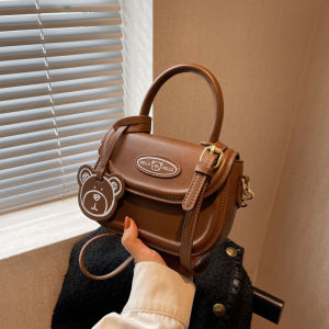 IELGY Korean version of the new trend fashion retro hand-held diagonal small square bag women