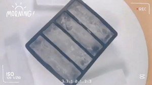 Summer Essential: Silicone Ice Cube Tray-Bpa-Free Easy Release For Chilled Drinks Whiskey Container