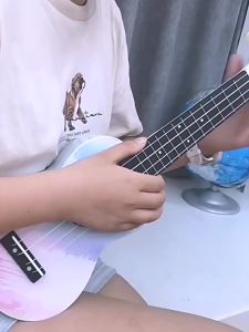 Beginner Friendly Carbon Fiber Ukulele