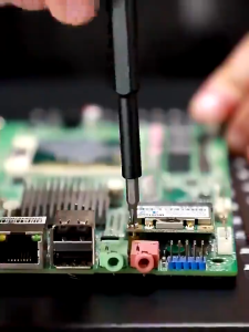 ชุดไขควงมืออาชีพ 24in1 เครื่องมือซ่อมมือถือ ซ่อมโทรศัพท์ ซ่อมนาฬิกา ไขควงอเนกประสงค์