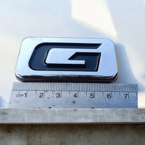 Emblem logo G mobil kijang INNOVA ukuran warna full CHROME sudah lengkap dengan perekat yang kuat aksesori kendaraan mobil
