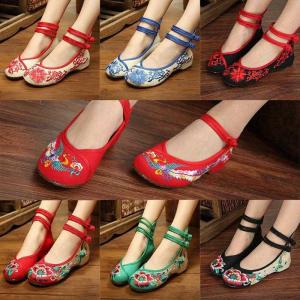Elegant Embroidered Dance Shoes Spring New Style Womens Flat Shoes National Costume Square Dancing Simple Versatile Canvas Shoes