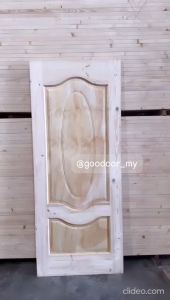 Goodoor Pintu Rumah Kayu Solid Pine Pinewood House Solid Door PINE SDP01 | Pintu Kayu Pine | Pintu Rumah Pinewood | Pintu Solid Kayu Pine | Pintu Rumah Kayu Kualiti Tinggi | Pintu Kayu Pine Moden | Pintu Dekoratif Kayu Pine | Pintu Rumah Pinewood Klasik |