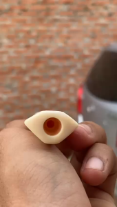 Pipa Gitar Panjang 9cm Pancer Segienam Bening - Souvenir Musikal Unik