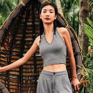 2024 Womens Sports Halter Top Vest Quick Dry Fitness Outfit Yoga Set Sleeveless Overhead Childrens Clothing Brand Free