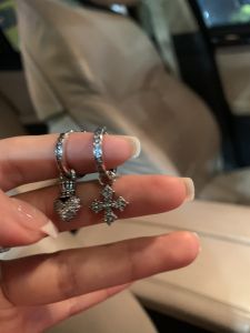 Really Beautiful! Multiple Wear Antique Silver Ear Clip Cross Stud Earrings Love Heart Earrings Niche Style Design Earrings Women