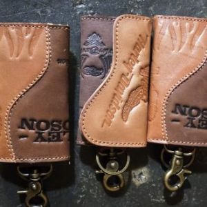 GANTUNGAN KUNCI MOTOR TEMPAT STNK MOBIL/MOTOR/SIM BAHAN KULIT ASLI