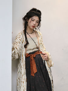 เสื้อผ้าฮันดูสไตล์ตะวันตกย้อนยุค ชุดฮันนี่สีเขียว ทรงลำลอง ฤดูใบไม้ผลิ 2025 เสื้อผ้าฮันนี่สีเขียวสำหรับผู้หญิง