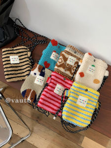 กระเป๋าสะพายข้างผ้าขนแกะลายสก็อตสีรุ้งแฟชั่นฤดูใบไม้ร่วง/ฤดูหนาว กระเป๋าโทรศัพท์มือถือขนาดเล็กแบบย้อนยุคสำหรับผู้หญิง กระเป๋าสะพายข้างแบบสะพายข้างแบบลำลอง