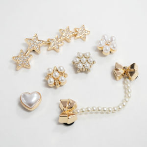 High-End Metal Shoe Buckle Accessories: Pearl Butterfly Chain Shoe Flower Suitable for Crocs/Cross Hole Shoes Decorations