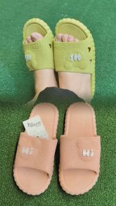 Sandal Wanita Sandal Slop Sandal Rumah Korea Karet Jelly PCU Lucu Empuk Import Anti Slop Terbaru