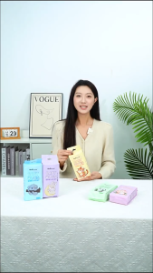 64Pcs Mini Baby Wipes Disposable Baby Cleaning Wet Wipes Hand Mouth Wet Wipes Tisu Basah Bayi 迷你湿巾