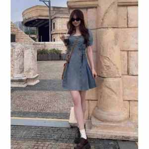 Cao Cấp Pháp Retro Váy Denim Nữ Phong Cách Mùa Hè Cotton Polyester Chiều Dài Ngắn S-Curve Một Dòng Váy Tay Ngắn