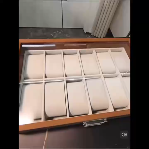 กล่องนาฬิกา 12 เรือน ไม้เนื้อวอลนัทดำ กล่องใส่นาฬิกา Watch Box