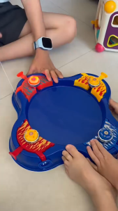 Battle Gyro Plate Childrens Desktop Parent-Child Interaction Toys Suit Multi-Person Competitive Battle Gyro Plate