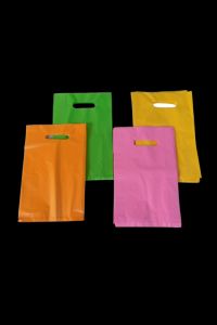PLASTIK PACKING ADA PLONG UK. 15x25cm tebal 04 mikron/plastik packing olshop/plastik packing baju