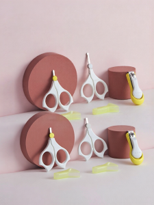 Pigeon | Safe Anti-Pinch Newborn Baby Nail Clippers