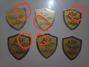 Logo sangkar burung 1 buah plus paku kecil