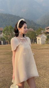 ÁI NHI - Váy Tơ Phối Organza Hai Lớp Thiết Kế Nữ Dáng Ngắn Dập Ly Quạt Hai Bên Cổ Thắt Nơ Đính Cánh Bay Tiểu Thư Soleil Sang Trọng Thanh Lịch