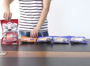 ขนมสุนัขขัดฟัน ส้กรอก ไส้กรอกสุนัข 15g×30ชิ้น สุนัขแมวอาหารสุนัขแปรรูปจากเนื้อ ไก่ มีให้เลือก 3 รส ขนมหมา ขนมสุนัข ขนมแมว Pet Care Stores