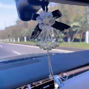 Khánh treo ô tô Hoa mai vòng tròn đá cao cấp  -  Treo Gương xe hơi Hình Hoa Mai