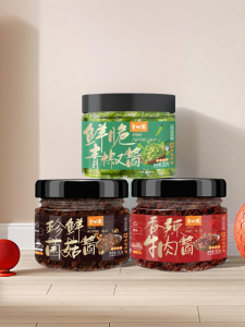 Xiaobuxiaobu Fresh Mushroom Spicy Beef Sauce Crispy Green Pepper Sauce 180g Rice Noodles Dipping Sauce Chinese Condiment