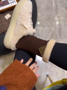 Tất Ống Dài LookSocks Mùa Thu Đông Mới Đan Bằng Kim Loại Thủ Công Viền Lông Thời Trang Hợp Thời Trang Dùng Trong Nhà