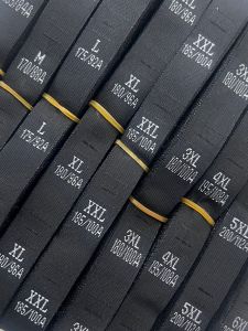 Nhãn Quần Áo Nam S-165/84A-6XL Màu Đen Nhãn Cổ Dệt Số Nhãn Cài Áo Thương Hiệu Khác 1.4*3.5 in Trên Máy Tính