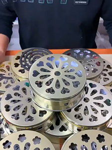 Creative Mosquito Coil Holder with Lid Fireproof Portable Ash Tray Mosquito Repellent Stand  带盖防火接灰托盘