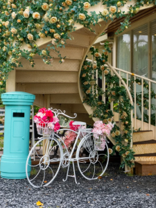 European Style Creative Iron Art Bicycle Flower Stand Decorative Accessories Furniture Shop Window Decoration Props Countryside