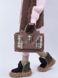 Rebirth Wild Setting Y2K Rabbit Plaid Fur Large Capacity Single Shoulder Crossbody Tote Bag for Commuting And Class