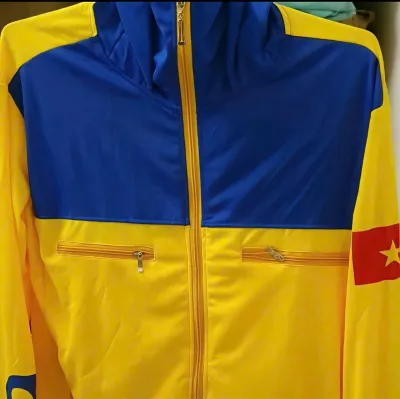 Áo khoác xe công nghệ Bee Thun (logo đầy đủ thiết kế nhẹ có khóa kéo và túi zip)
