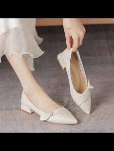 2025 New Style Wedding Shoes with 1 inch Heels Pointed Toe Korean Office Close Shoes with Heels