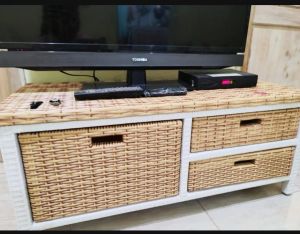 READY STOK Meja Tv Rotan Sintetis 5 Laci DVD Lemari Plastik Serbaguna Murah