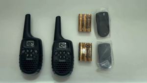 Uniden Walkie Talkie 25km)GMR1635