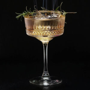 European Style Etched Wide Mouth Champagne Glass Martini Home Sweet Dessert High Foot Red Wine Glass Creative Cocktail Cup