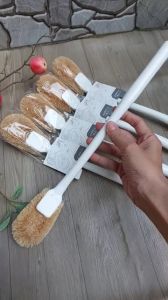 Chổi Cọ Toilet Nhật Bản Xơ Dừa Đầu Cong