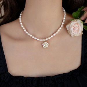 Camellia Pearl Pendant Necklace