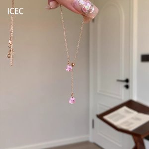 สร้อยคอหัวใจสีชมพูสไตล์ฝรั่งเศสสำหรับผู้หญิง โซ่กระดูกไหปลาร้าหรูหรา โซ่กระดูกไหปลาร้าเล็กๆ น่ารัก เครื่องประดับแฟชั่นระดับไฮเอนด์