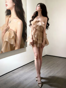 CHANGTONG | Asymmetric Shoulder Layered Dress