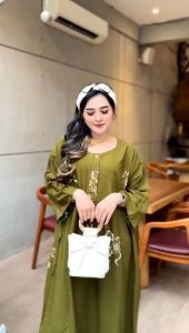 DASTER: Dress Kekinian Terbaru 2024 Busui Jumbo Lengan 3/4