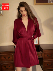 ชุดนอนผ้าไหม Victoria ใหม่สำหรับผู้หญิง ชุดแต่งงานสีแดง ชุดนอนเซ็กซี่ ชุดนอนฤดูใบไม้ร่วง/ฤดูหนาว ชุดนอนผ้าไหม ชุดนอนผ้าไหม