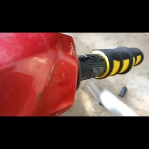 Busa Stang Motor Handgrip Spon Balap Spon Sepeda Bicycle Busa Empuk Tebal Stang Sepeda Motor Dll vario mio beat nmax supra kharisma revo vega jupiter mx z m3 genio satria fu vixion legenda scoopy spacy dll - KUFA VARIAN