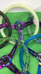 พวงมาลัยวงใสสีฟ้าอ่อนสวยงามสดใสขนาด13นิ้วยก3นิ้วในราคาพิเศษสุดสุด