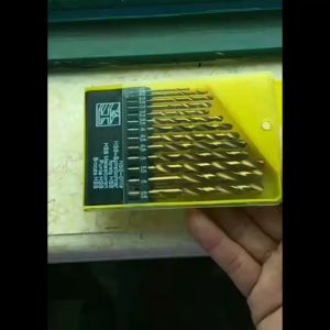 13 Pcs Titanium Coated Twist Drill Bit Set 4241 HSS 135° Tip Metric Drill Bits Size from 1.5mm - 6.5mm for Metalworking Woodworking Plastic Hole Drilling