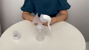 Dr.Isla MB6 Manual Breast Pump 150ml(1 pacifier for free)Feeding Bottle BPA Free Breast Feeding Manual手动吸奶器